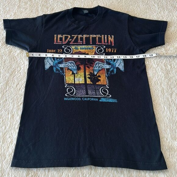 Led Zepplin short sleeve shirt black size small - Picture 8 of 16